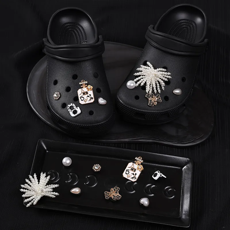 ZUOWEISHIJIA Resin Shoe Buckle Unisex-4