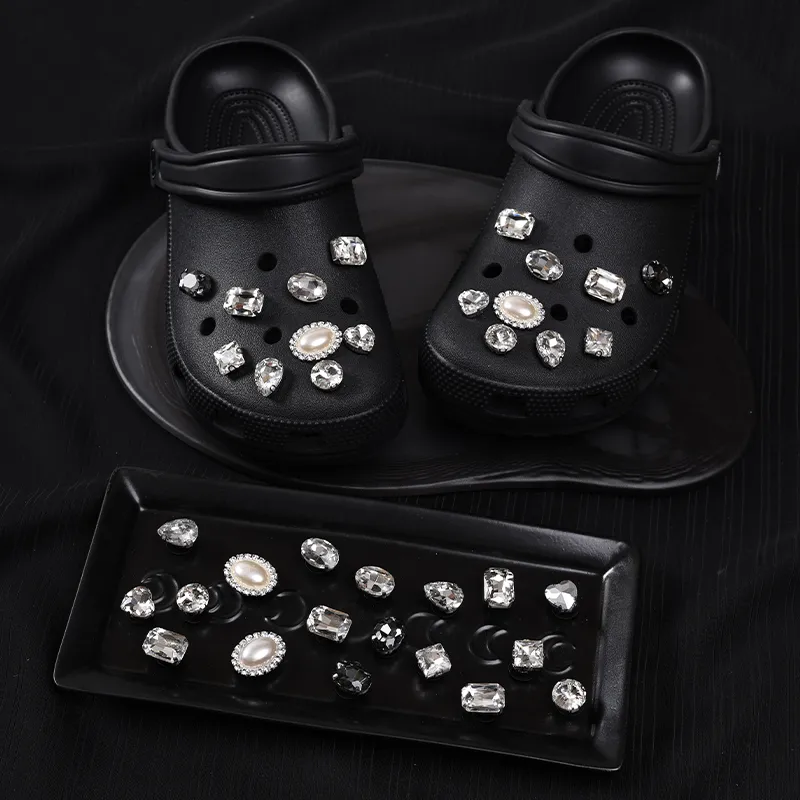 ZUOWEISHIJIA Resin Shoe Buckle Unisex-4
