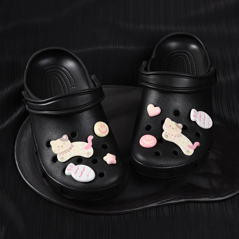 ZUOWEISHIJIA Resin Shoe Buckle Unisex-1