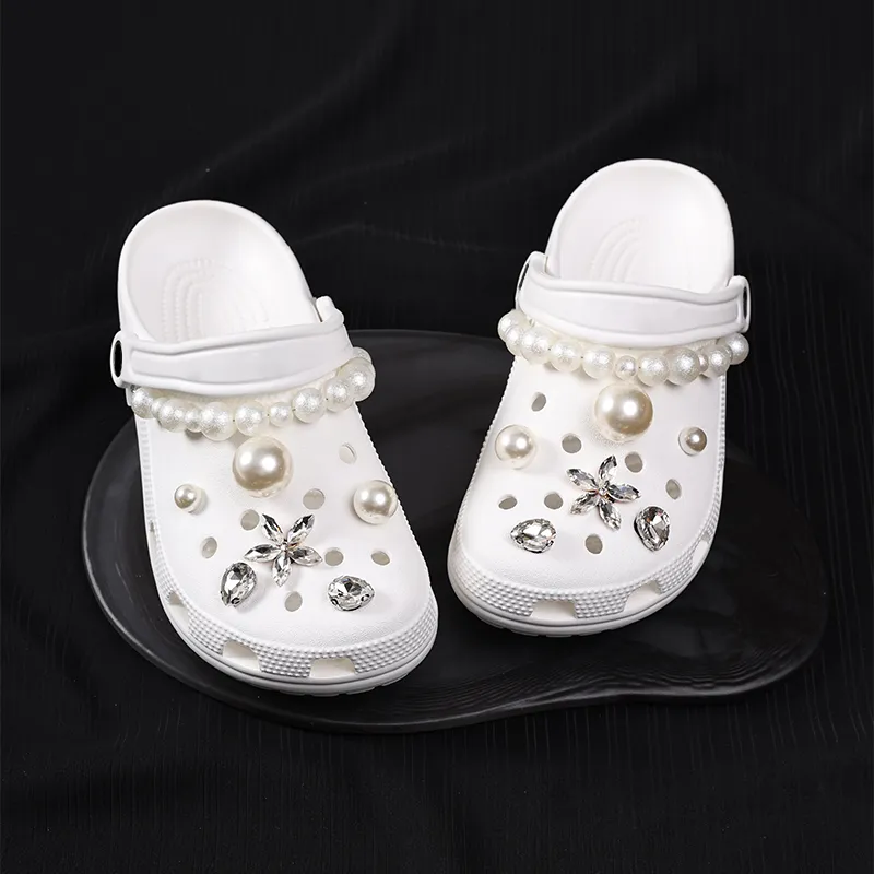ZUOWEISHIJIA Resin Shoe Buckle Unisex-1