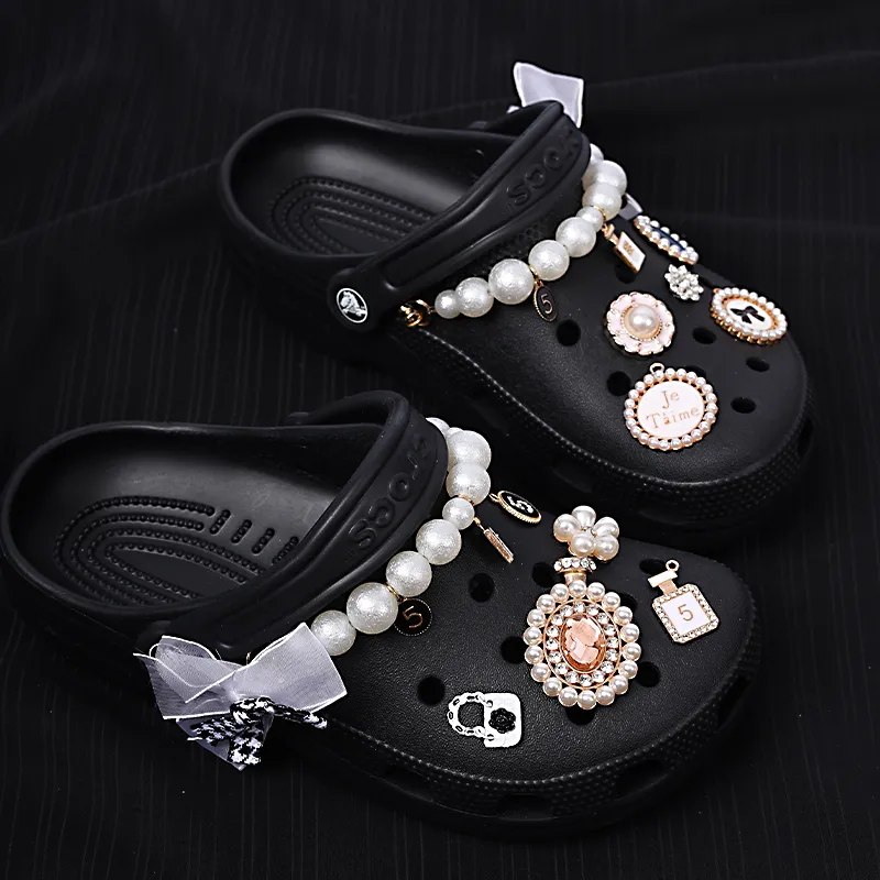 ZUOWEISHIJIA Resin Shoe Buckle Unisex-1