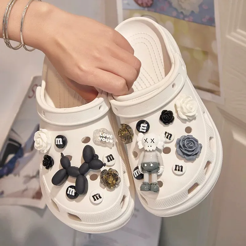 ZUOWEISHIJIA Resin Individual Versatile All Shoe Charm Unisex-3