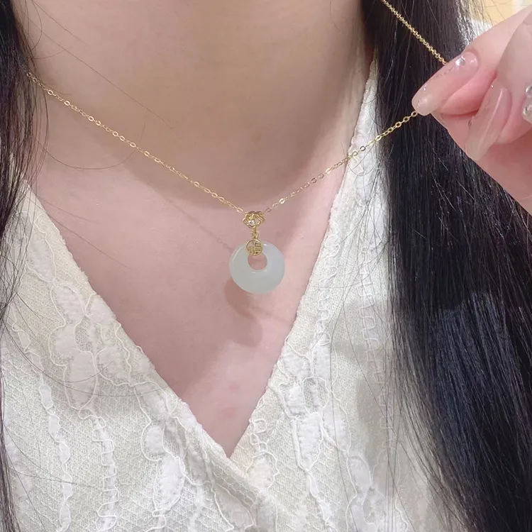 Yagu Hetian Jade Necklaces Green Jade Women's-1