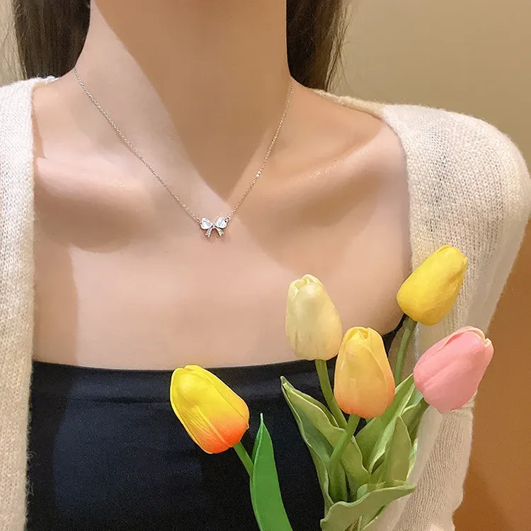 Yagu Glass Cat Eye Necklaces Women's-1
