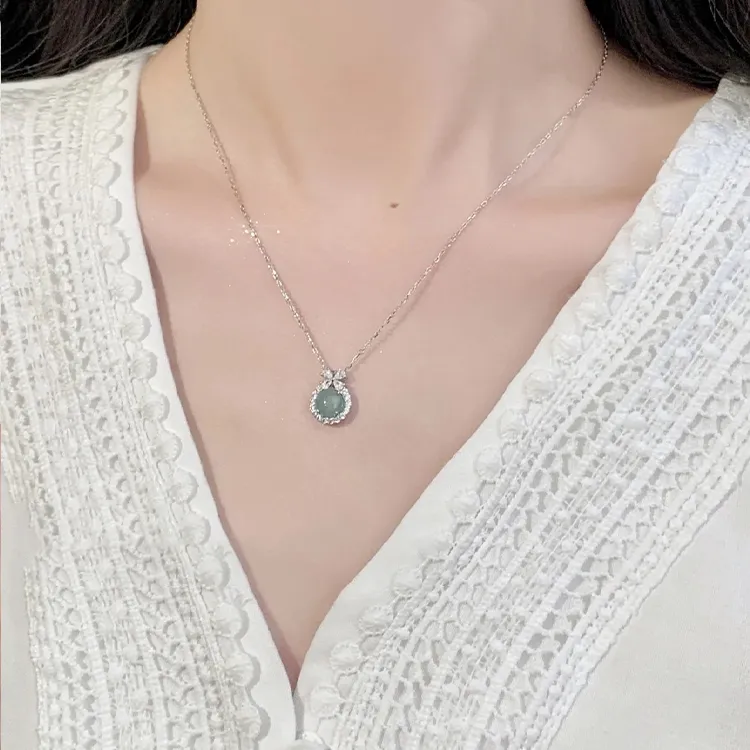 Yagu Glutinous Jade Necklaces Women's-2