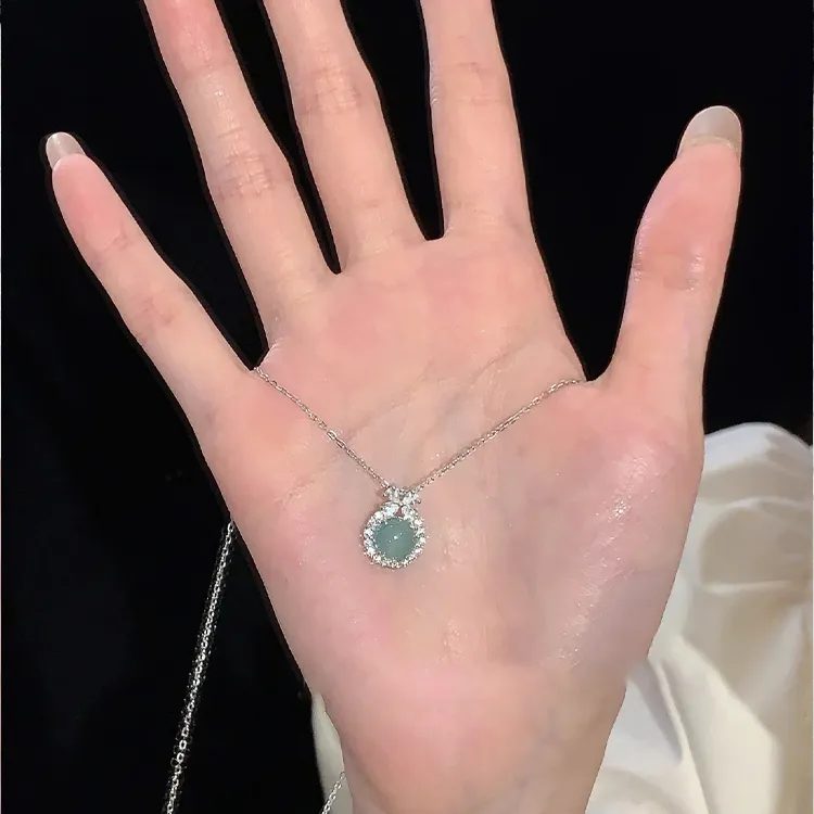 Yagu Glutinous Jade Necklaces Women's-3