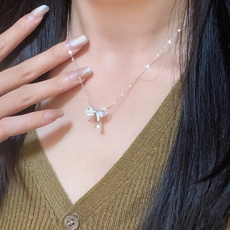 Yagu Glass Cat Eye Necklaces Women's-2
