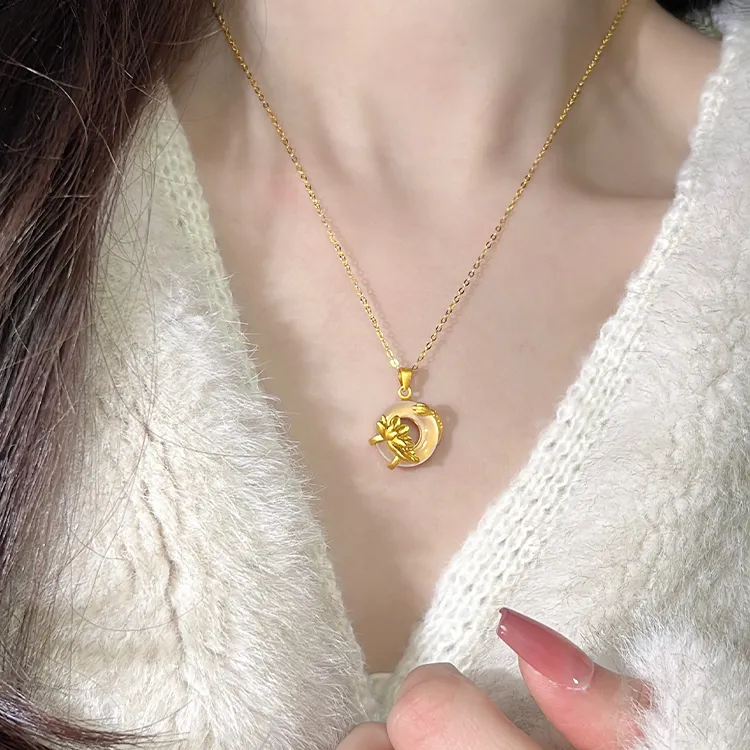 Yagu Chalcedony Necklaces Women's-2