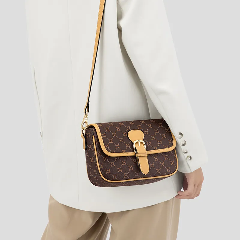 MashaLanti PVC Small Square Bag Shoulder Bag Small Size Women's Dark Brown & Apricot-4