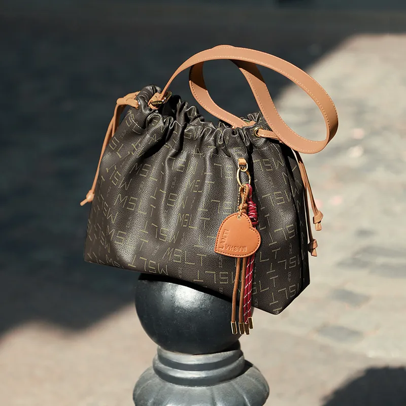 MashaLanti PVC Synthetic Leather Shoulder Bag Regular Women's Coffee & Brown-3
