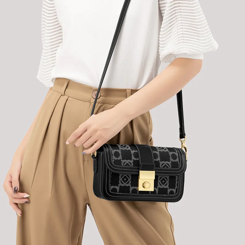 MashaLanti Microfiber Synthetic Leather Small Square Bag Shoulder Bag Small Size Women's Black-5