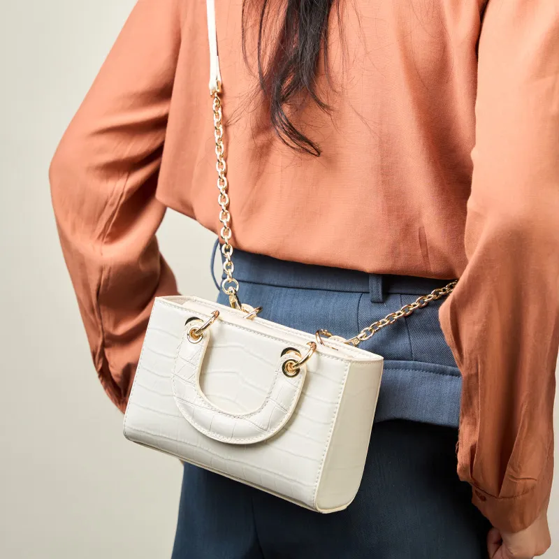 VANDEE Cow Leather One Shoulder Handbag Regular Women's Multicolor-2