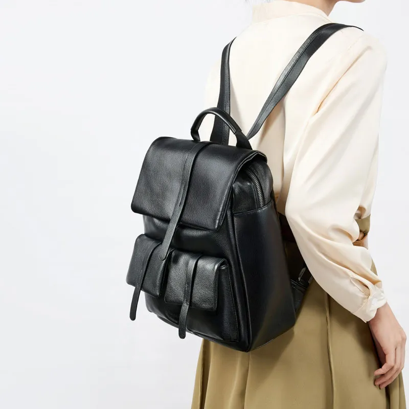 VANDEE Cow Leather Backpack Women's Black-1