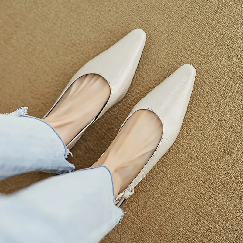 Casual Essentials Unlined Shoes Women's-8