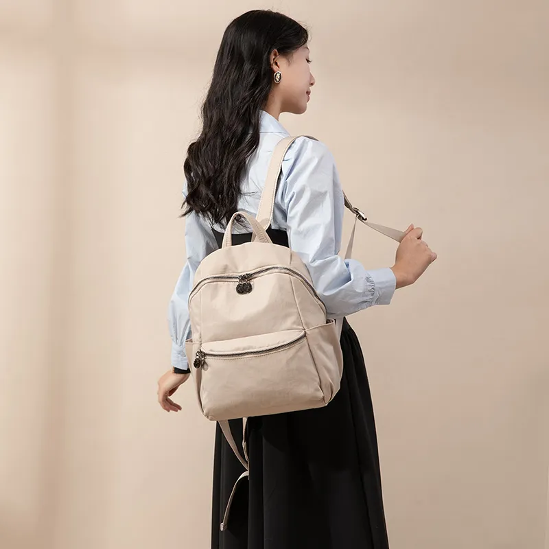 VANDEE Nylon Backpack Regular Women's Multicolor-18