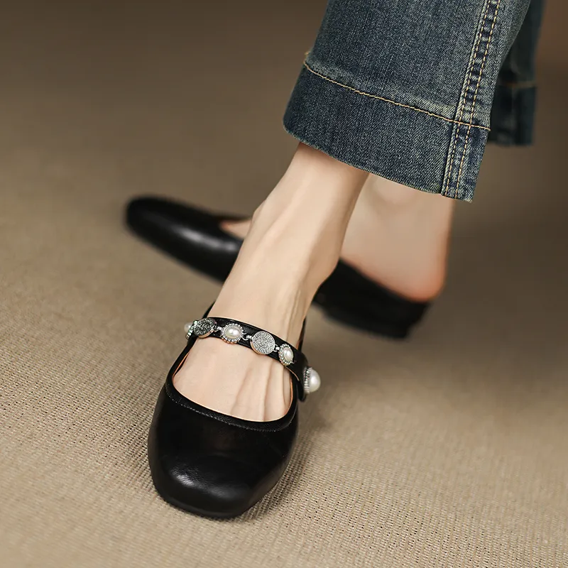VANDEELEN Rubber Sole Closed Toe Slippers Women's-10