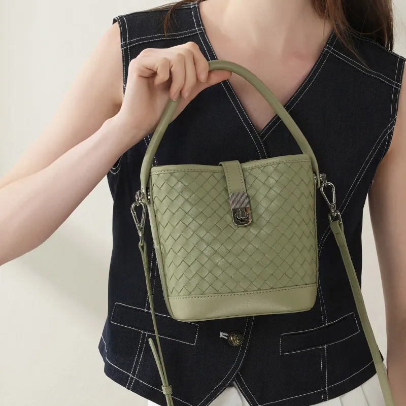 VANDEE Top Grain Sheepskin Bucket Bag, Shoulder Bag, Crossbody Bag, Handbag Women's Multicolor-8