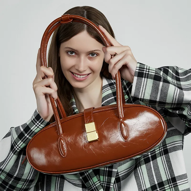VANDEE Cow Leather Baguette Bag Shoulder Bag Women's Multicolor-5