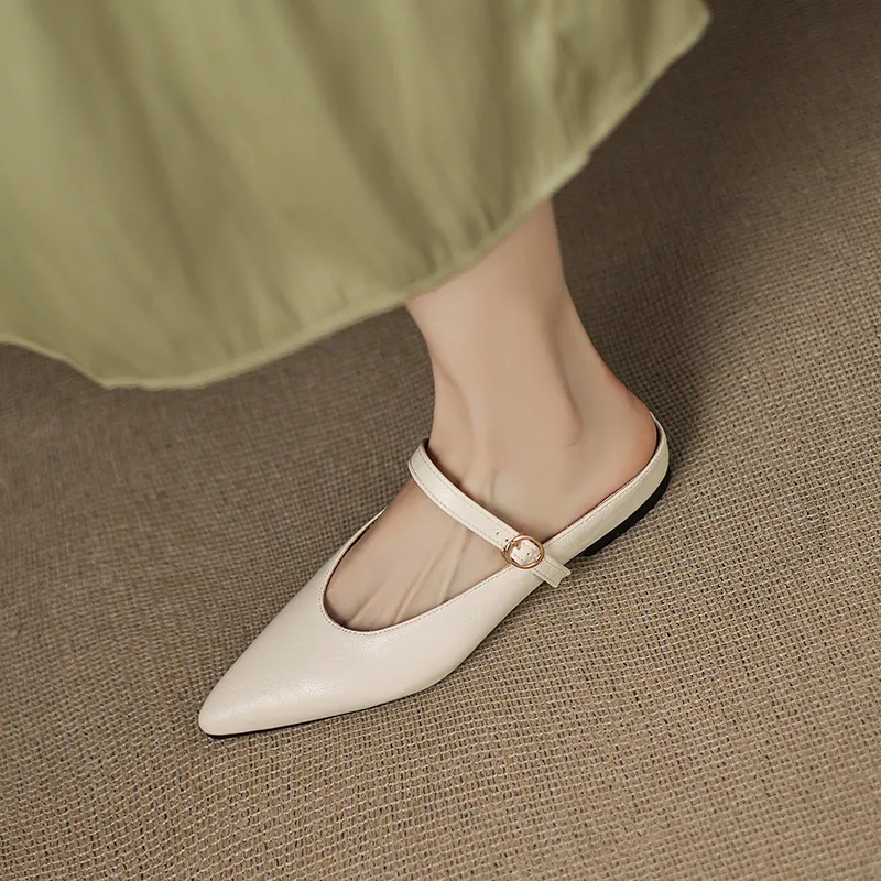 VANDEELEN Rubber Sole Closed Toe Slippers Women's-8