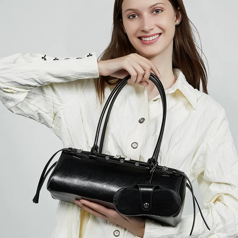 VANDEE Cow Leather Shoulder Bag Women's Multicolor-10