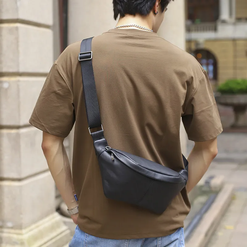 VANDEE Cow Leather Sling Bag Men's Black-2