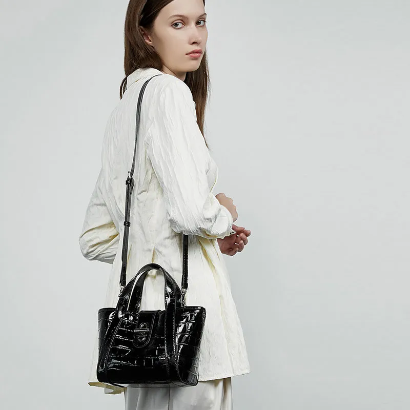 VANDEE Cow Leather Basket Bag Handbag Women's Black/White-1