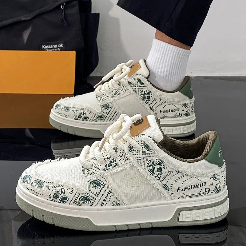 HACKBUTEER Low Top Skateboard Shoes Men's Box Included-5