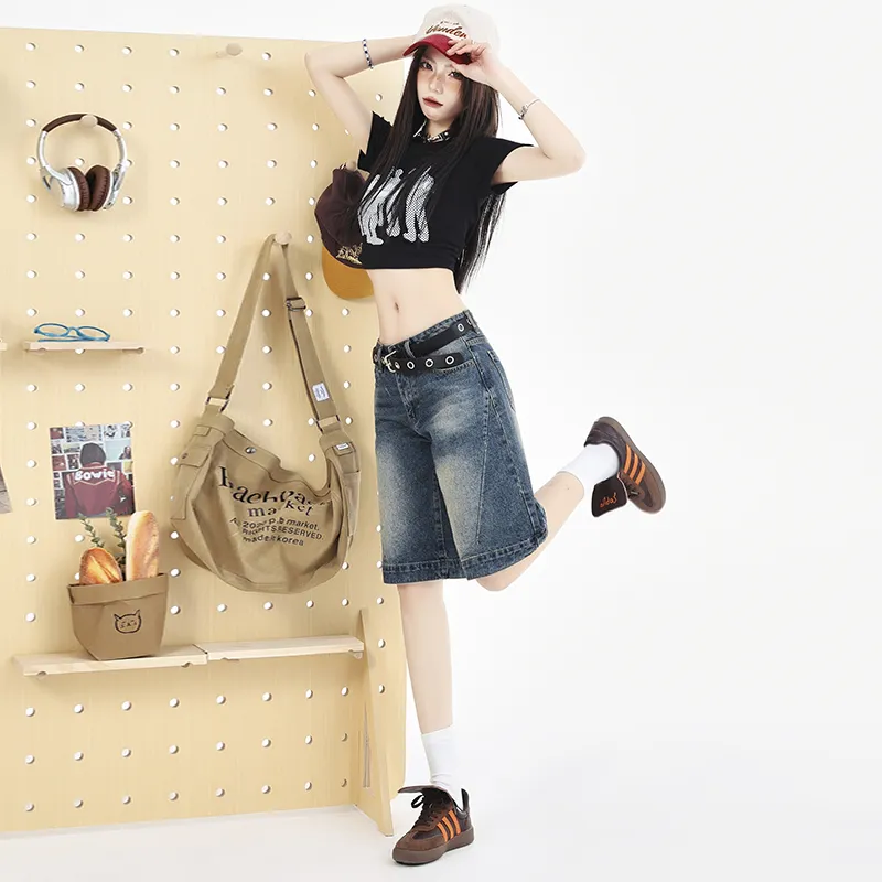Vine Color Denim Shorts Women's Blue-2
