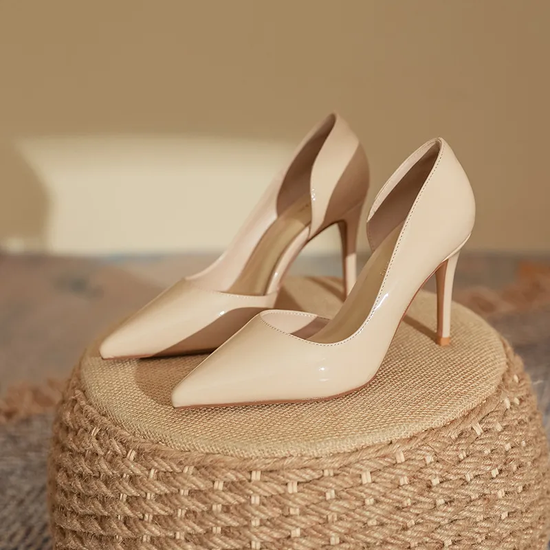 Aimilian Slim Heel High Heels Women's-8