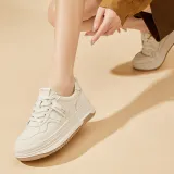 ST&SAT Low-Top Skateboard Shoes Women's