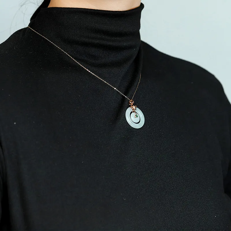 Yi Zhen Ge Glutinous Jade Jadeite Pendants Unisex-2