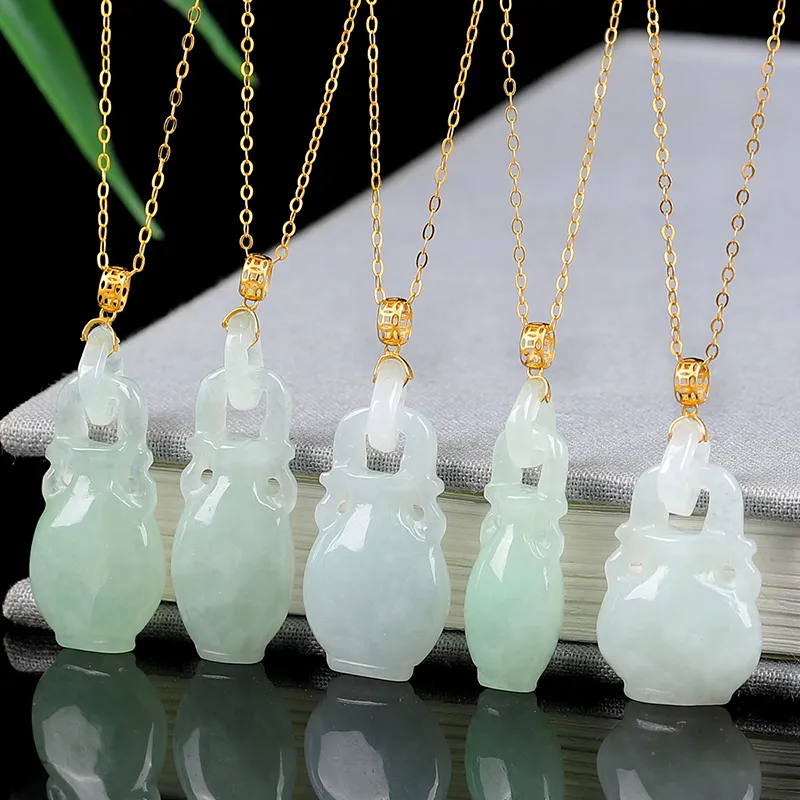 Yi Zhen Ge Ice Glutinous Jadeite Necklaces Unisex-4