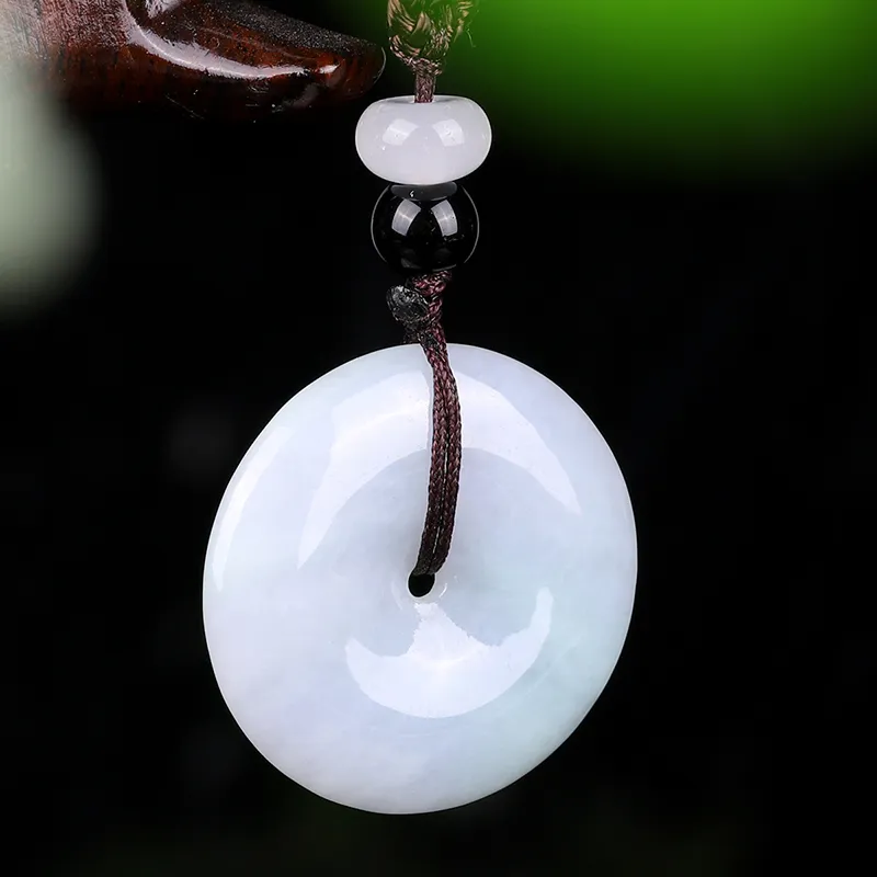 Yi Zhen Ge Ice Glutinous Jadeite Pendants Unisex-9