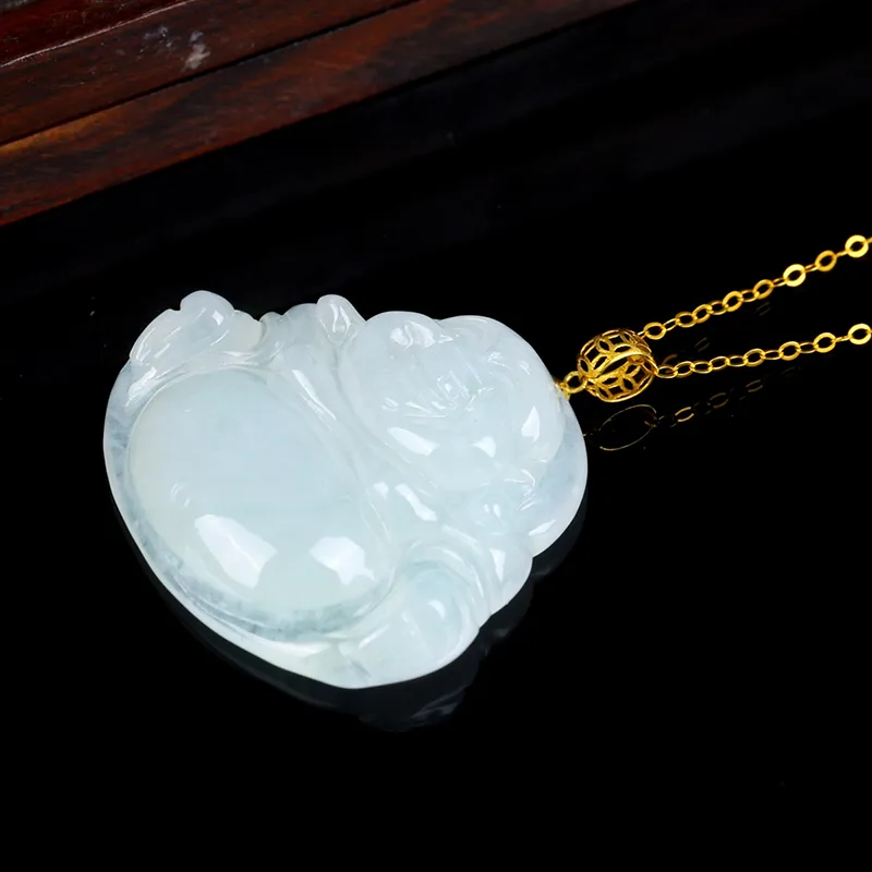 Yi Zhen Ge Glutinous Jade Jadeite Pendants Unisex-4