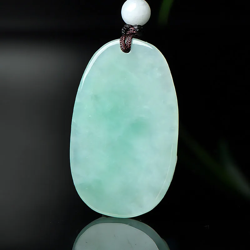 With The Heart Of The Jade Bean Type Jadeite Necklaces Unisex-5