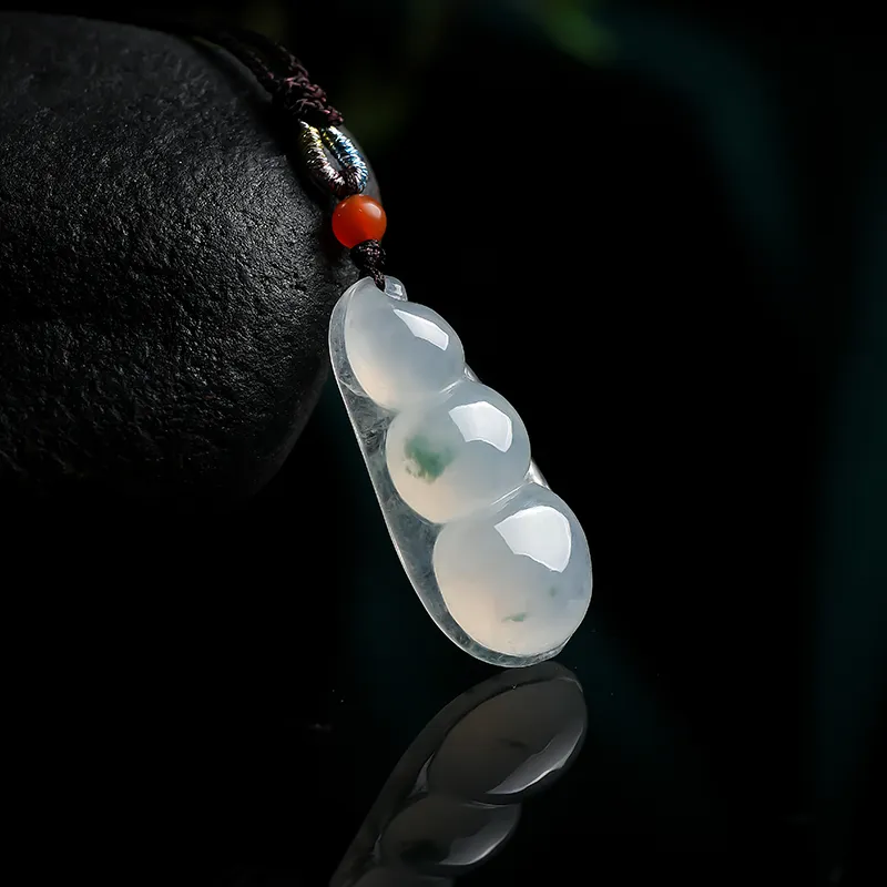 With The Heart Of The Jade Ice Glutinous Jadeite Necklaces Unisex-4