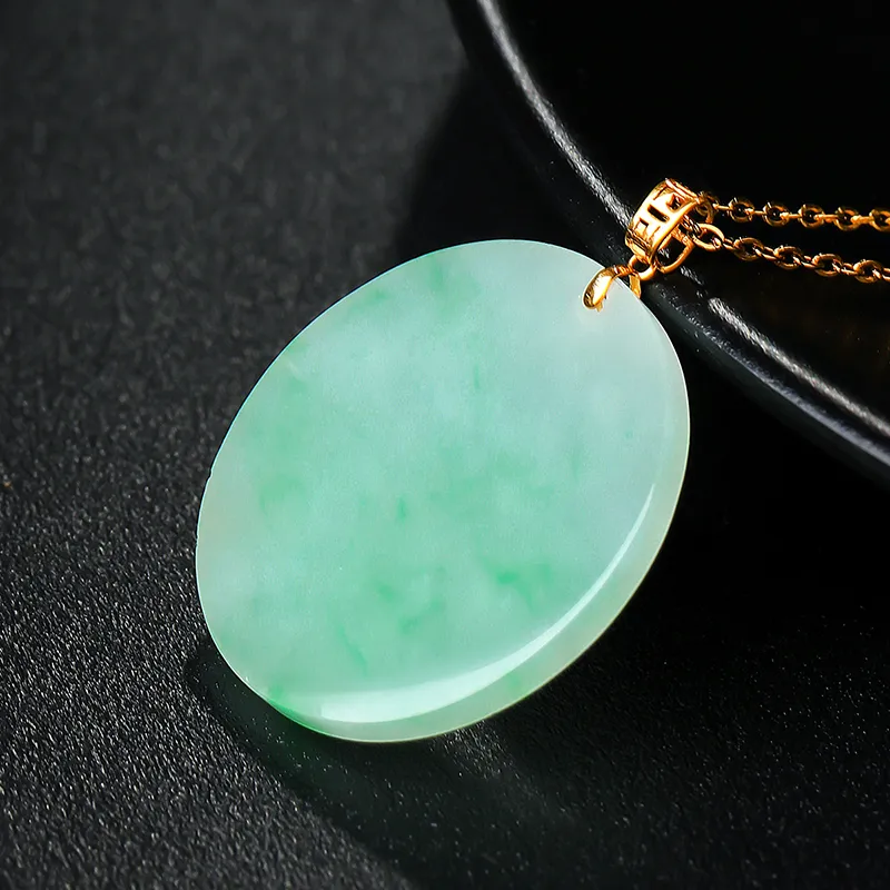 With The Heart Of The Jade Glutinous Jade Jadeite Necklaces Women's-3