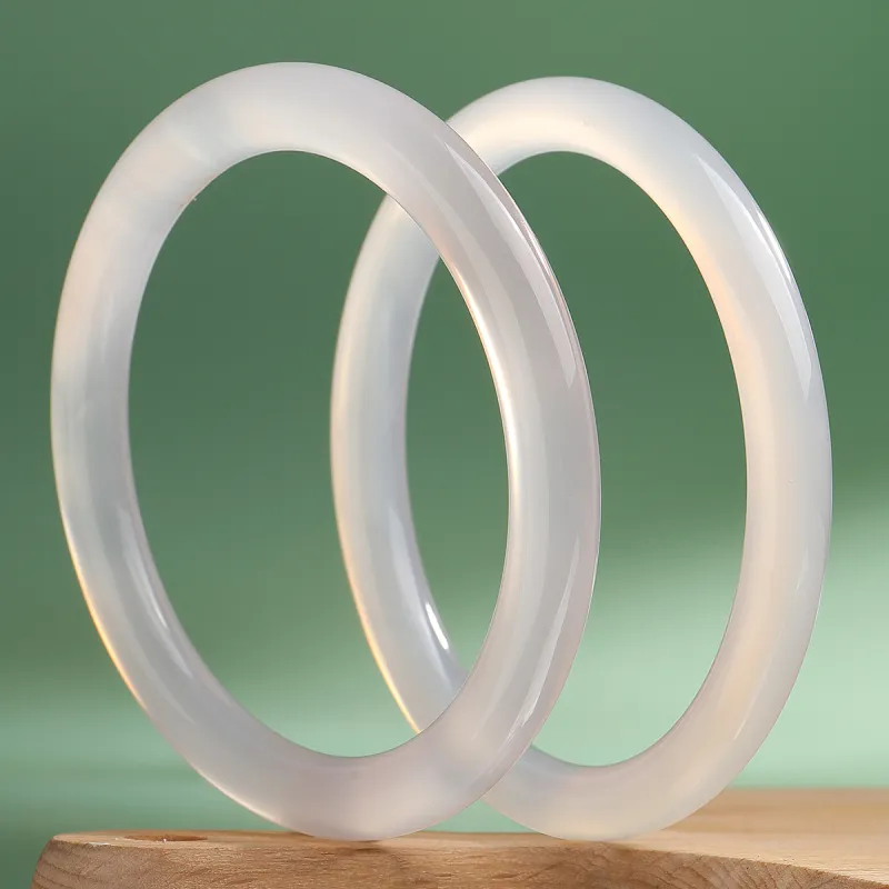 With The Heart Of The Jade Chalcedony Bangles Women's-4