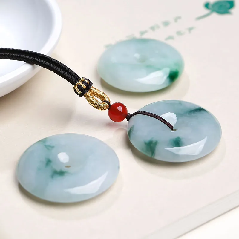 With The Heart Of The Jade Glutinous Jade Jadeite Necklaces Unisex-6