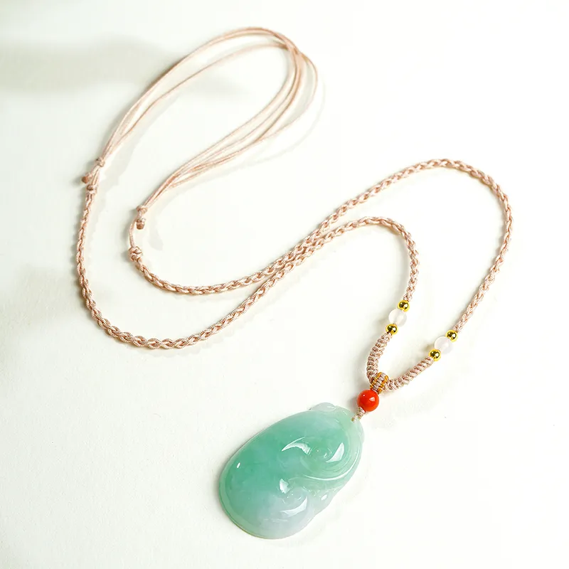 With The Heart Of The Jade Glutinous Jade Jadeite Necklaces Unisex-5