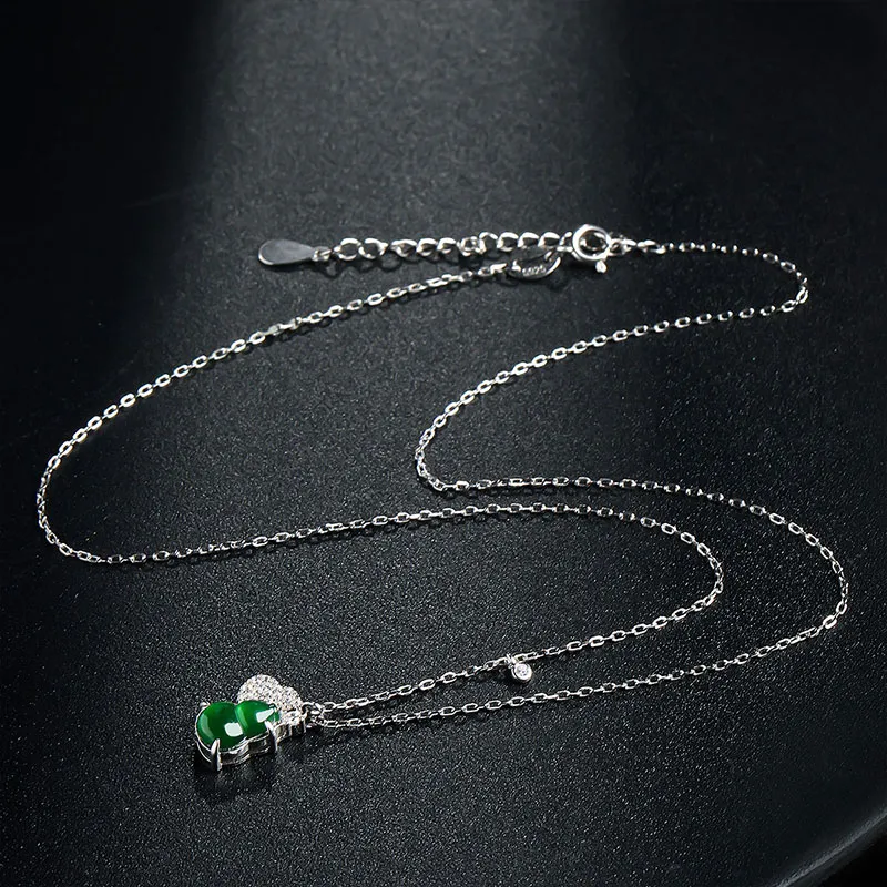 With The Heart Of The Jade Glutinous Jade Jadeite Necklaces Women's-6