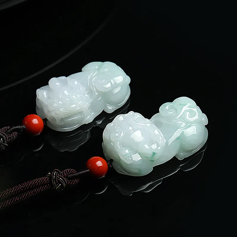 With The Heart Of The Jade Bean Type Jadeite Necklaces Unisex-3