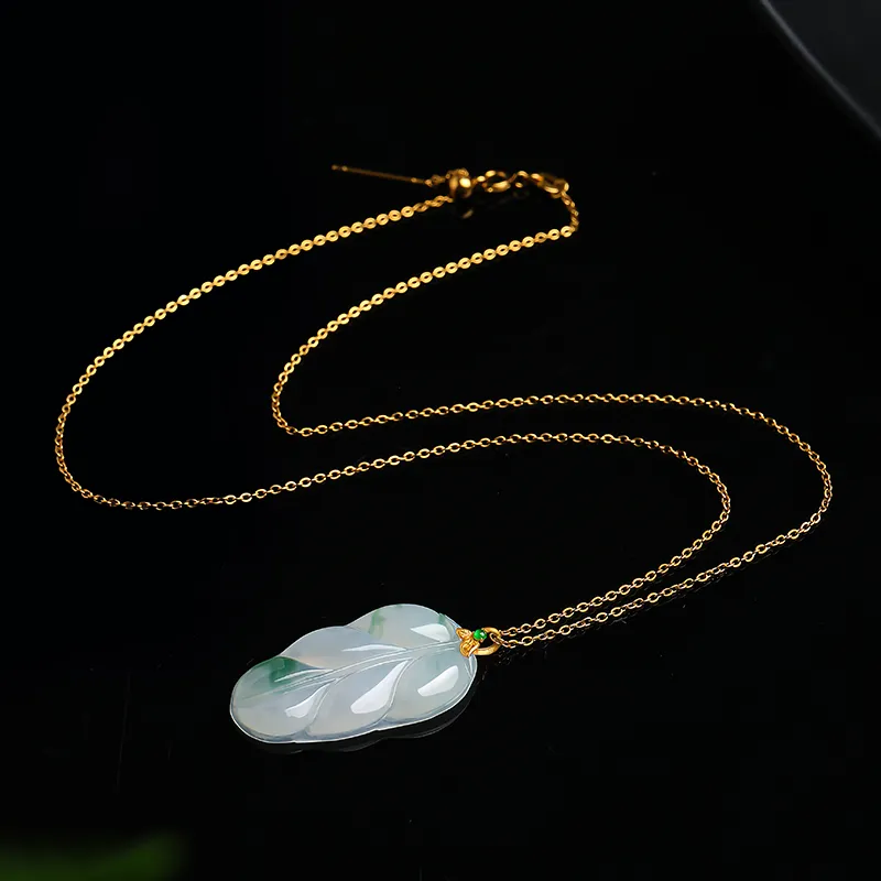 With The Heart Of The Jade Ice Glutinous Jadeite Necklaces Women's-7