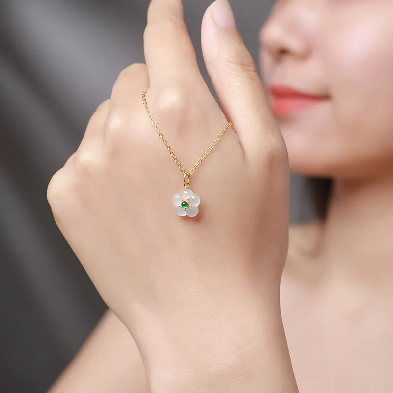 With the heart of the jade Jadeite Necklaces Women's-10