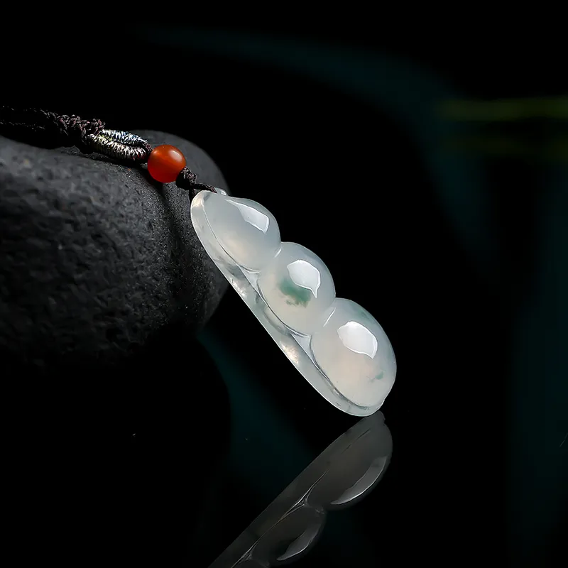 With The Heart Of The Jade Ice Glutinous Jadeite Necklaces Unisex-7