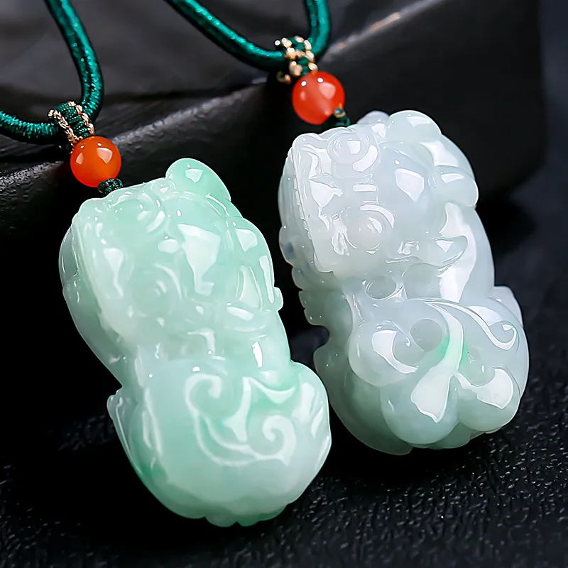 With the heart of the jade Jadeite Necklaces Unisex-4
