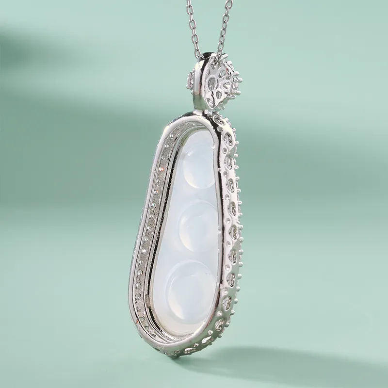With The Heart Of The Jade Chalcedony Necklaces Women's-9