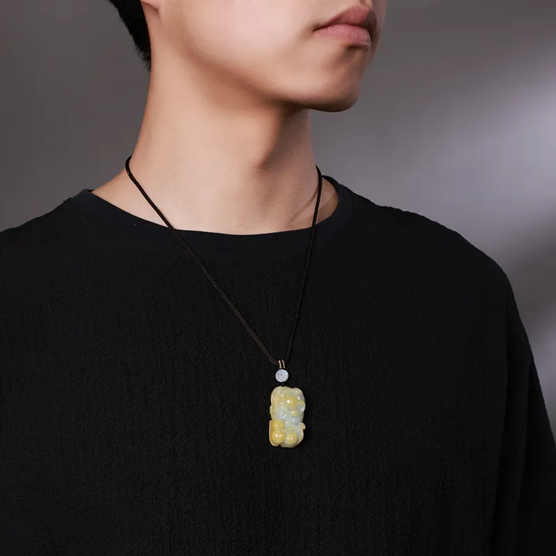 With The Heart Of The Jade Bean Type Jadeite Necklaces Unisex-3