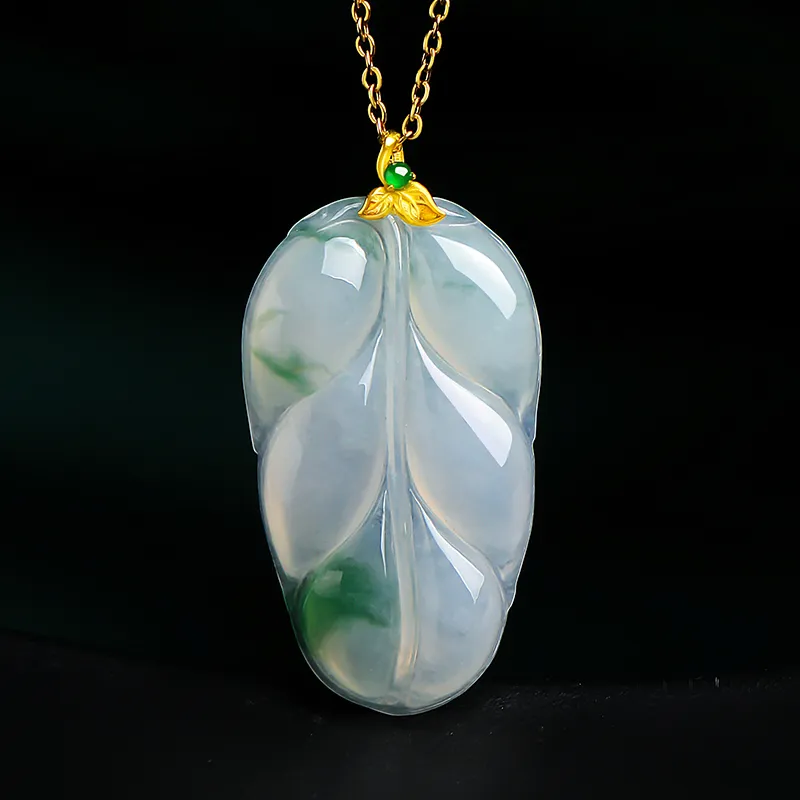 With The Heart Of The Jade Ice Glutinous Jadeite Necklaces Women's-1