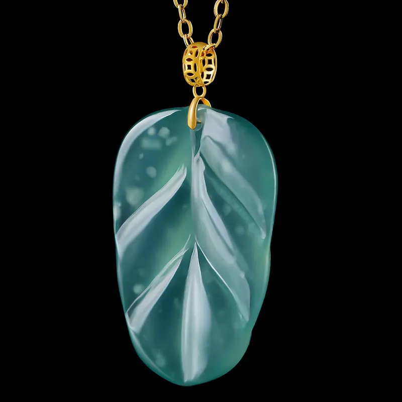 With The Heart Of The Jade Glutinous Jade Jadeite Necklaces Women's-1